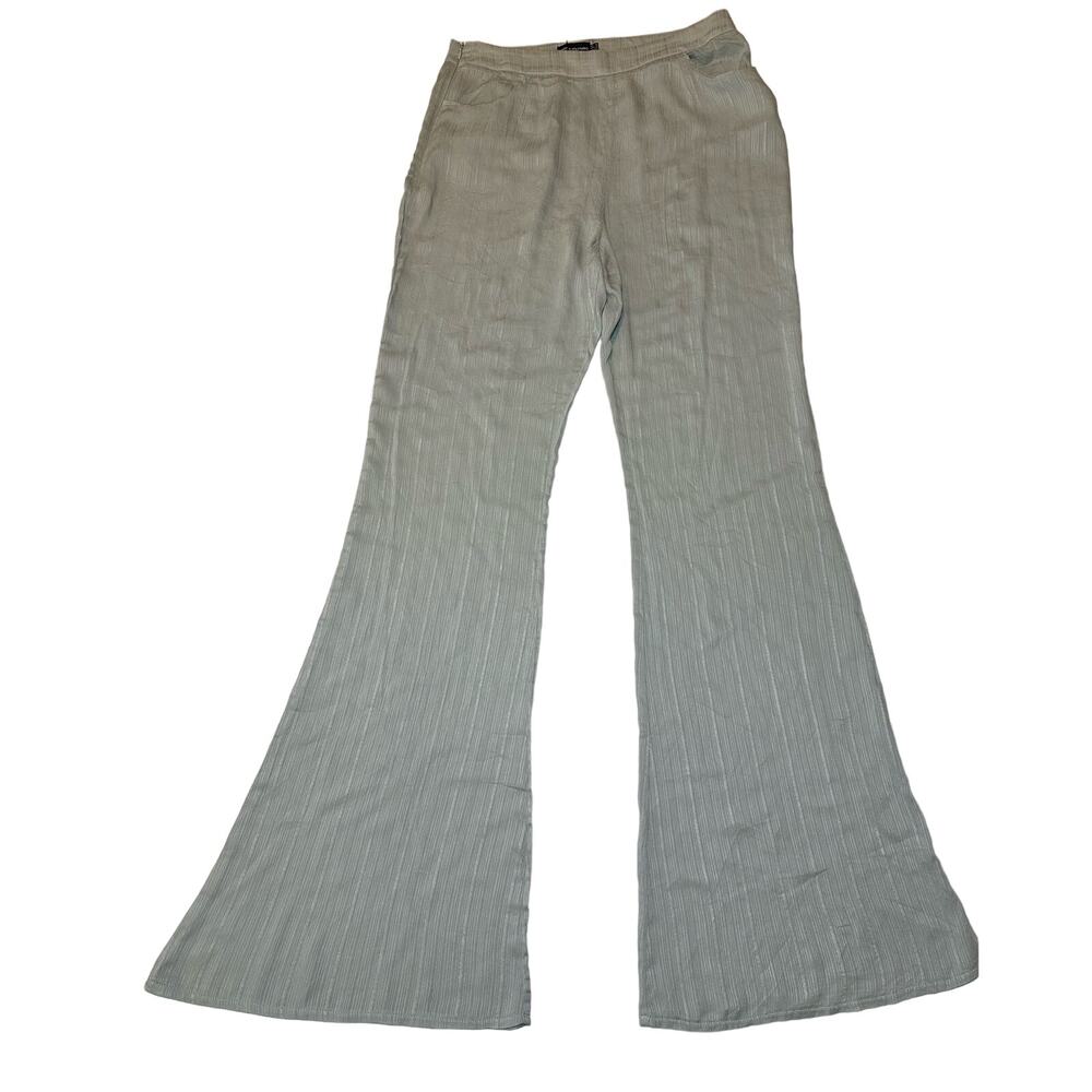 Pretty Little Thing Sage Green Textured Stripe Pocket Flared Leg Pants Size 8